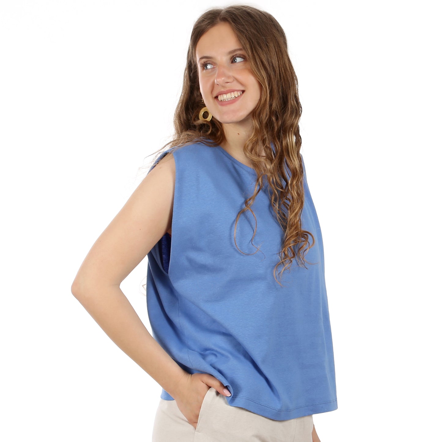 Schnittmuster Frau Thea Top mit tiefem Armloch in Blau