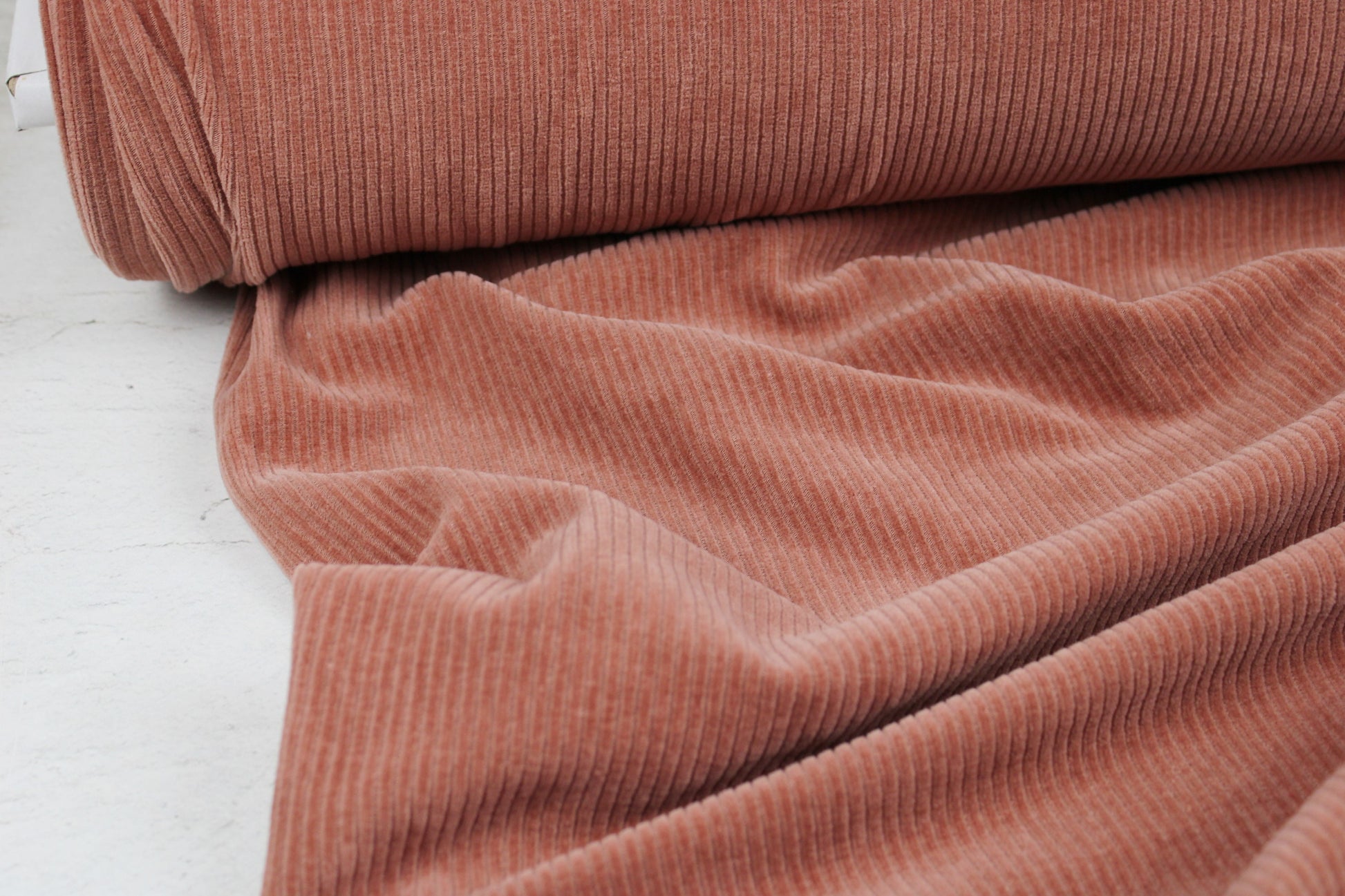 Stretchcord Cordjersey Juna in Blush Ballenansicht