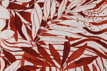 Wollweißer Viskosestoff mit großem Blättermuster in orange Detailbild