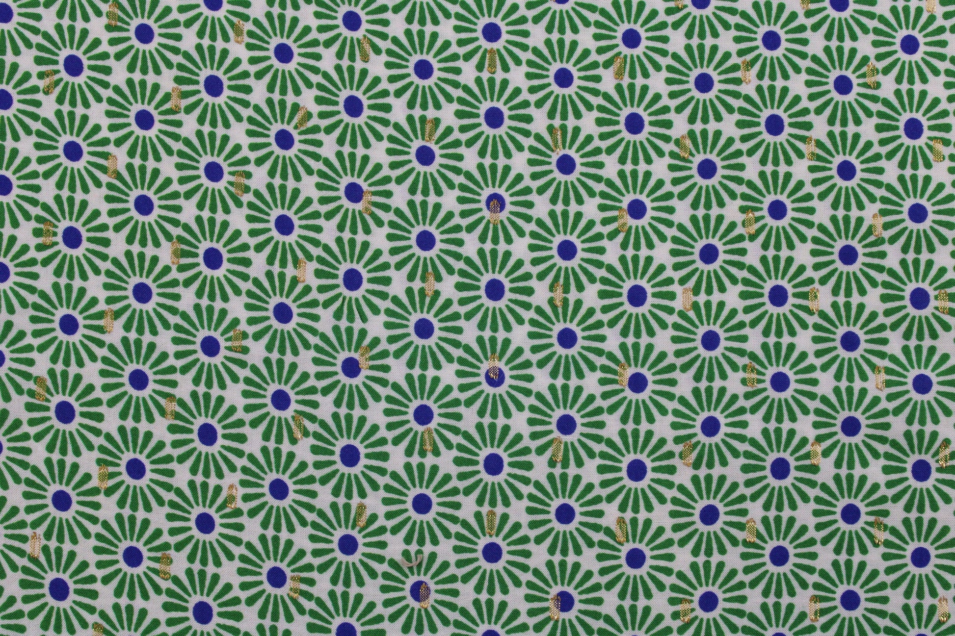 Fließender Viskosestoff mit Blumemuster in Grün Detailbild