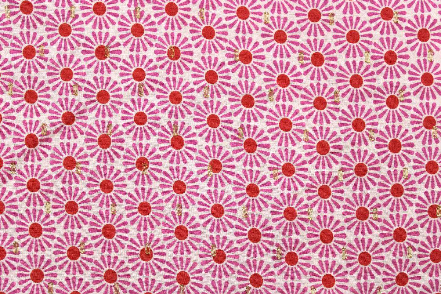Viskosestoff mit Retro-Blumenmuster in Pink und Rot Detailbild